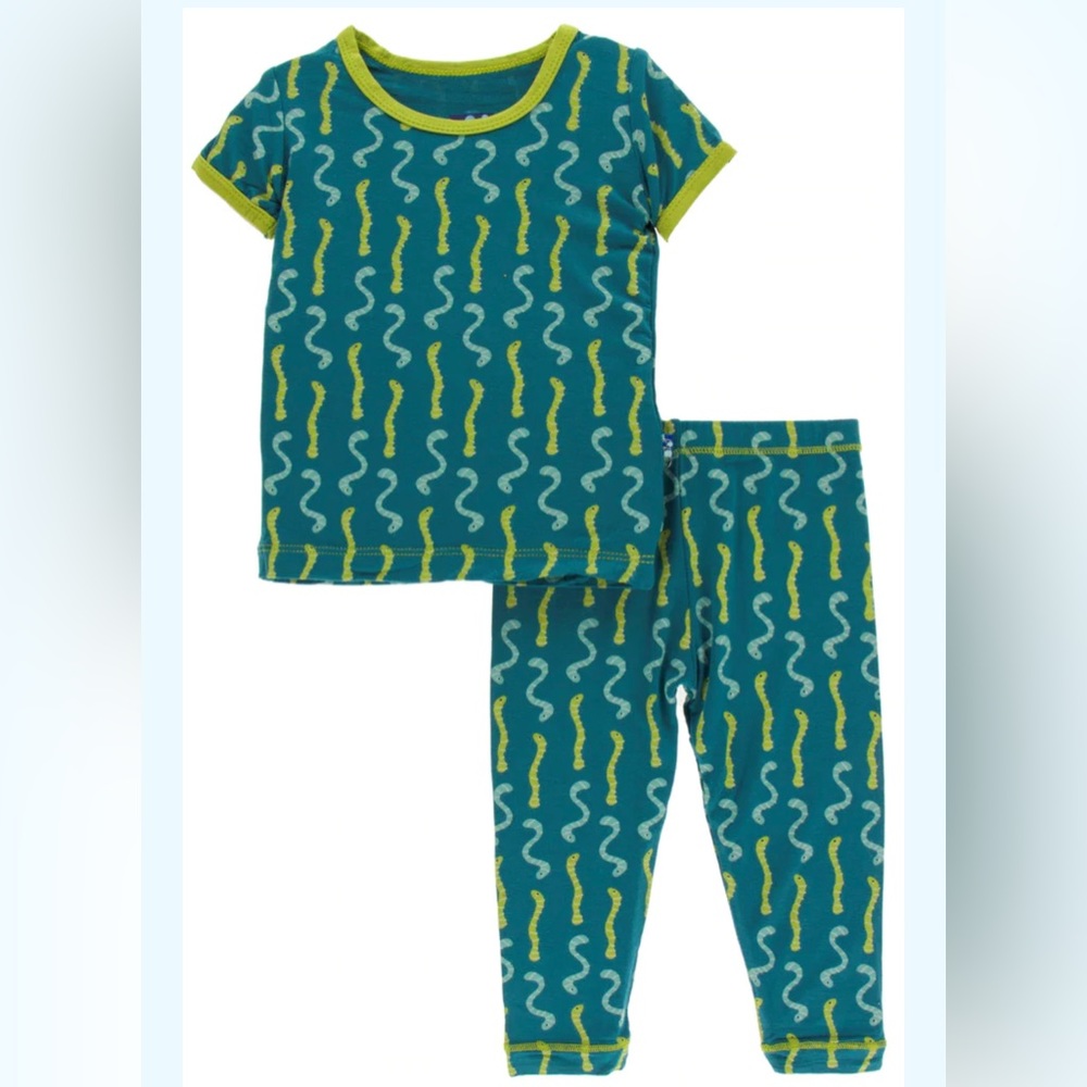 Kickee Pants Pajama Set in oasis worms, size 10